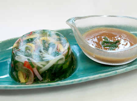 葉玉ねぎの寒天寄せ