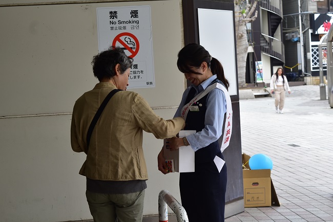 茂原駅前にて交通遺児街頭募金を行いました