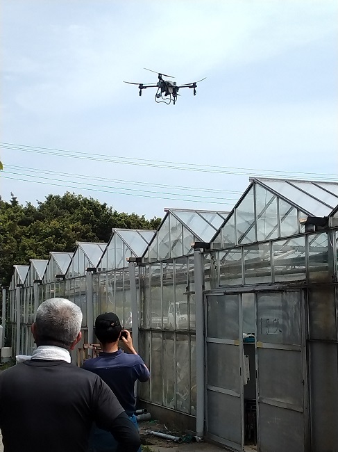 ドローンにて遮熱剤の散布を行いました！