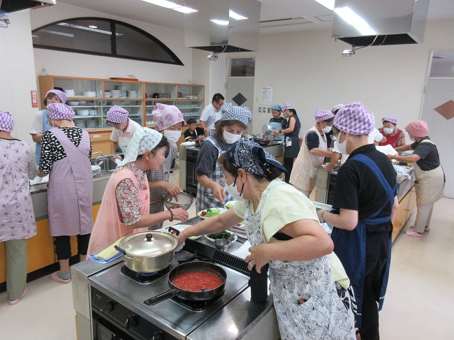 女性部短期大学校第4回講座　麺の講習会