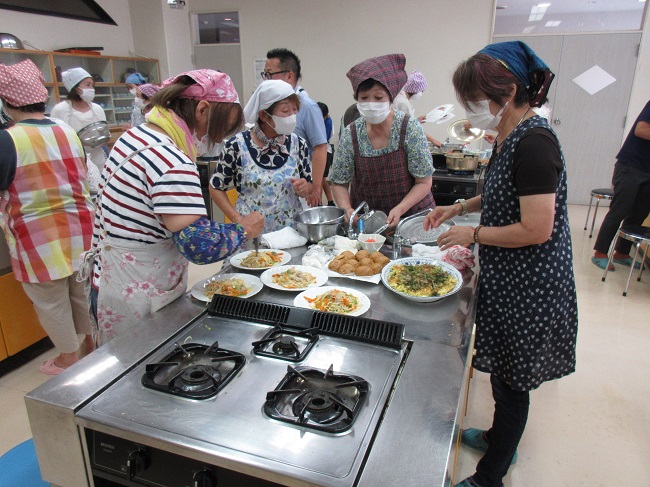 女性部短期大学校第4回講座　麺の講習会